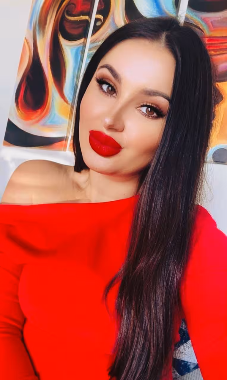 Open Woman's Profile