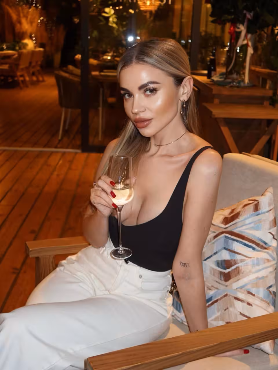 Visit Lady's Profile