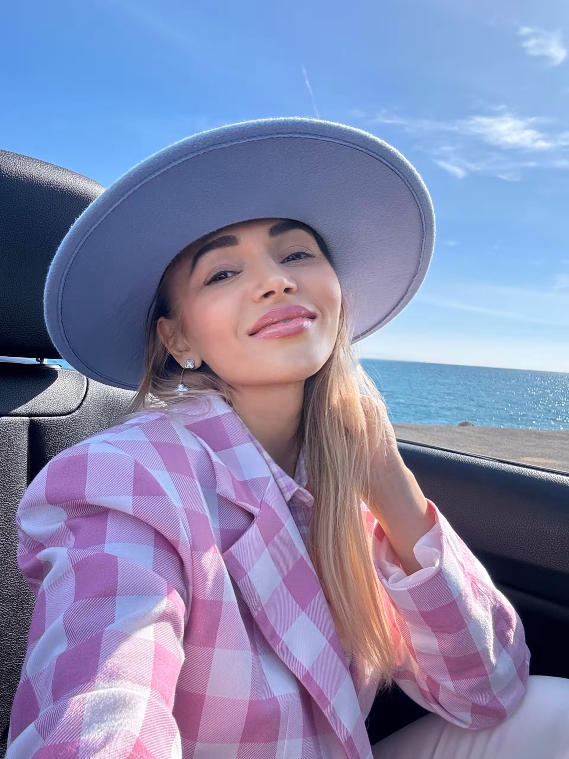 Visit Lady's Profile