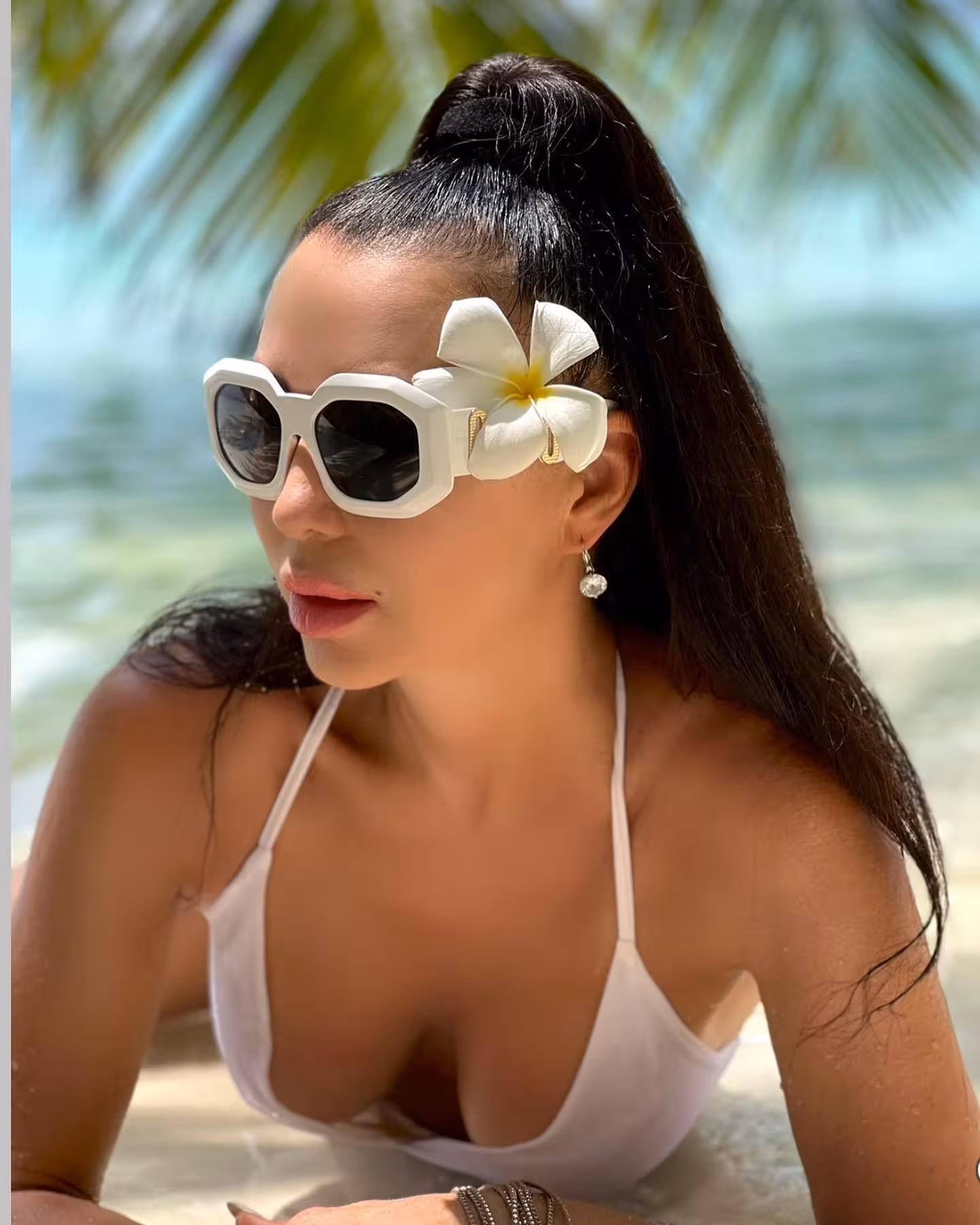 Discover Her Profile