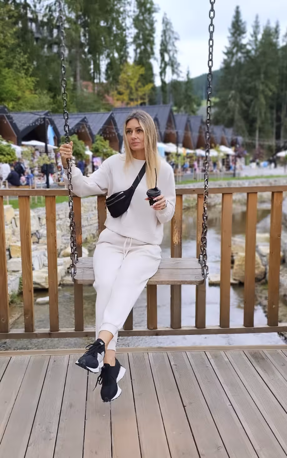 Visit Lady's Profile