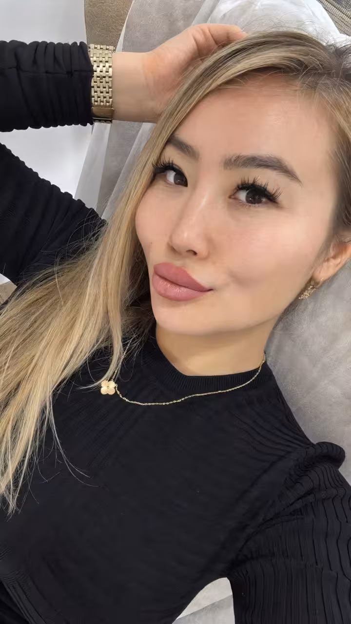 Discover Her Profile