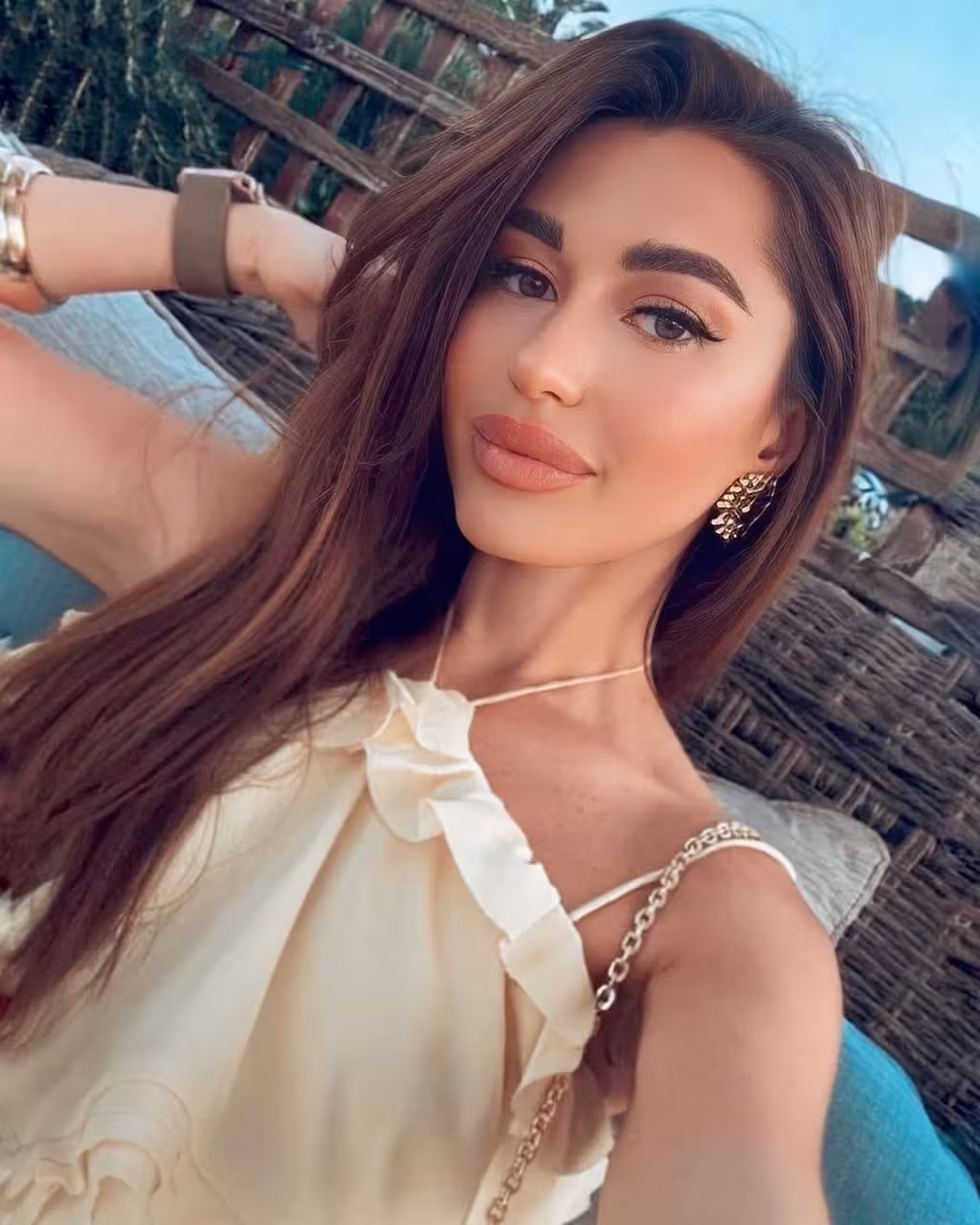 Iryna 34 yo from Lisboa Portugal a single female