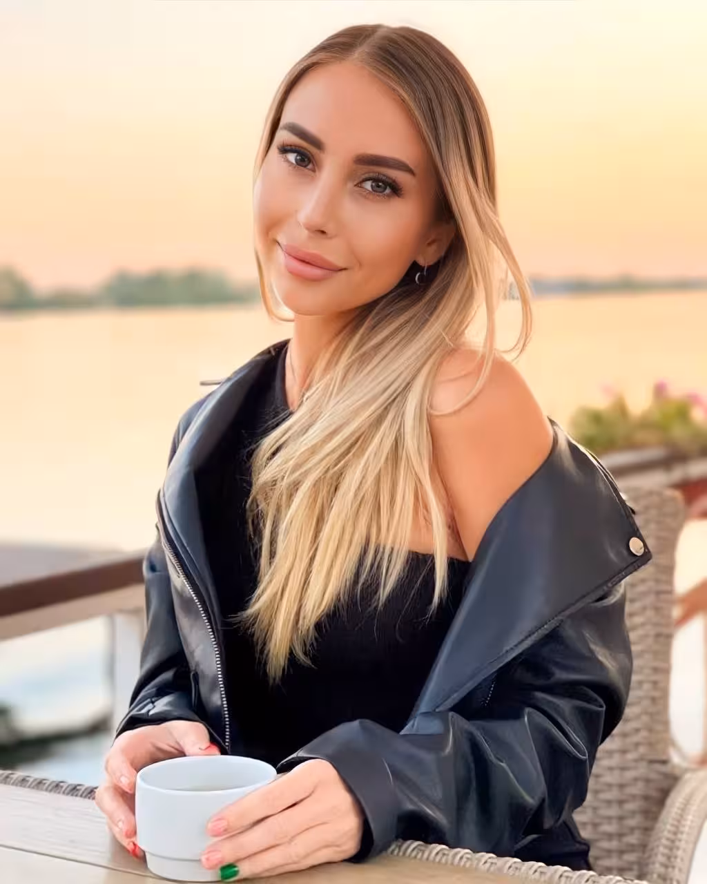 Open Woman's Profile