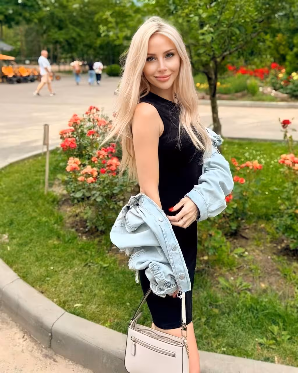 See Lady's Profile