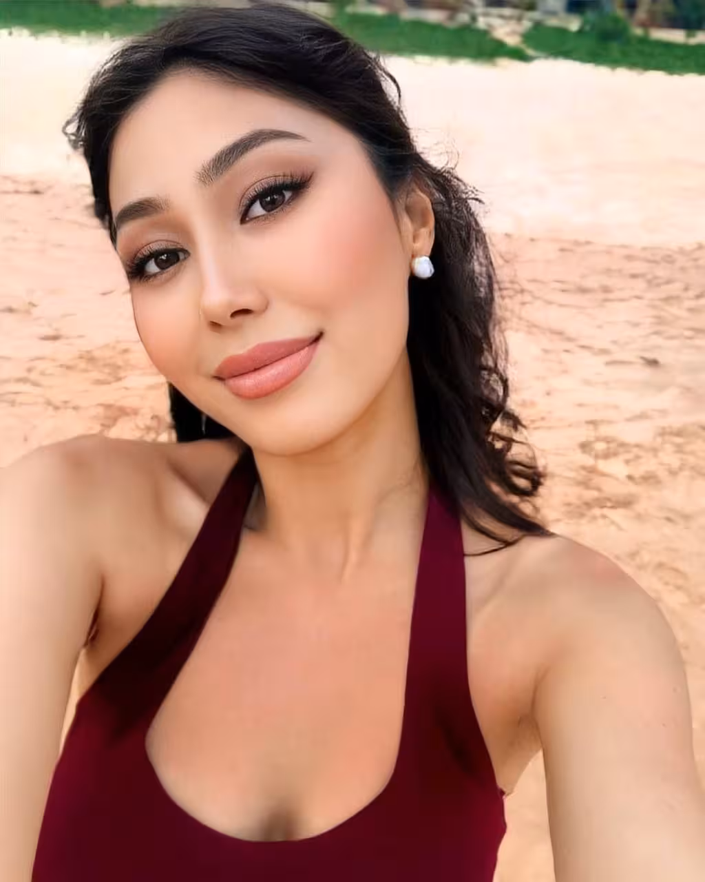 Visit Lady's Profile