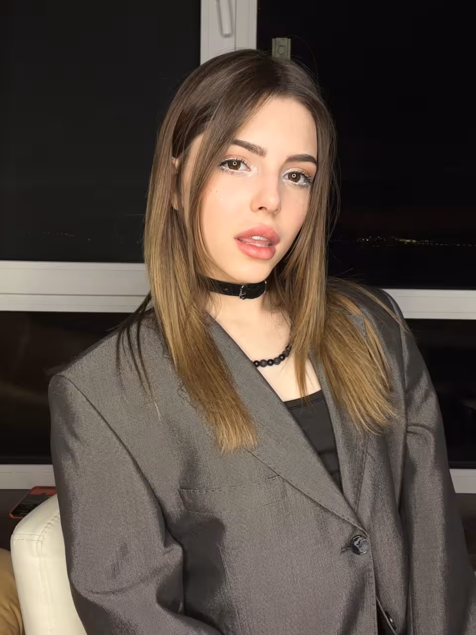 Discover Her Profile