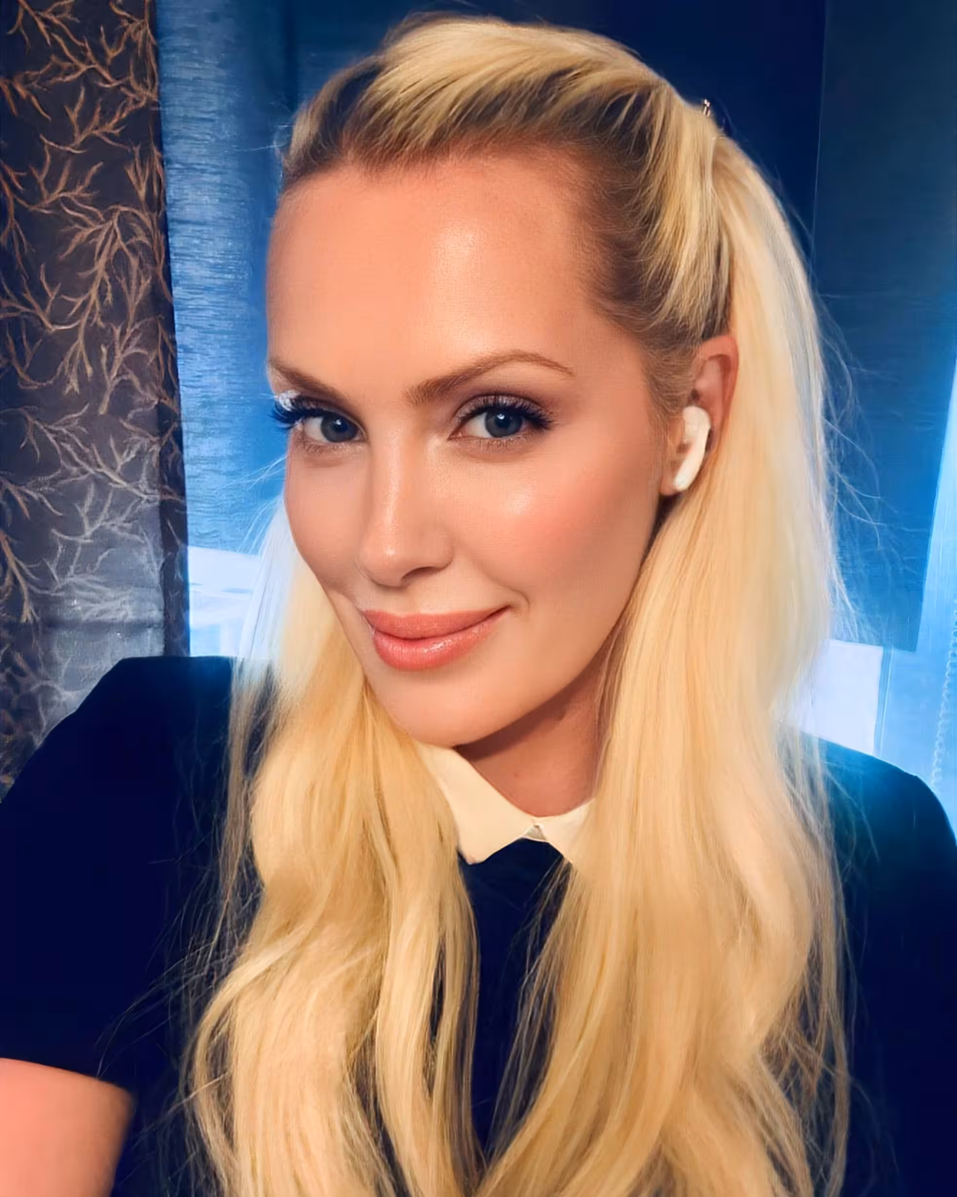 Visit Lady's Profile