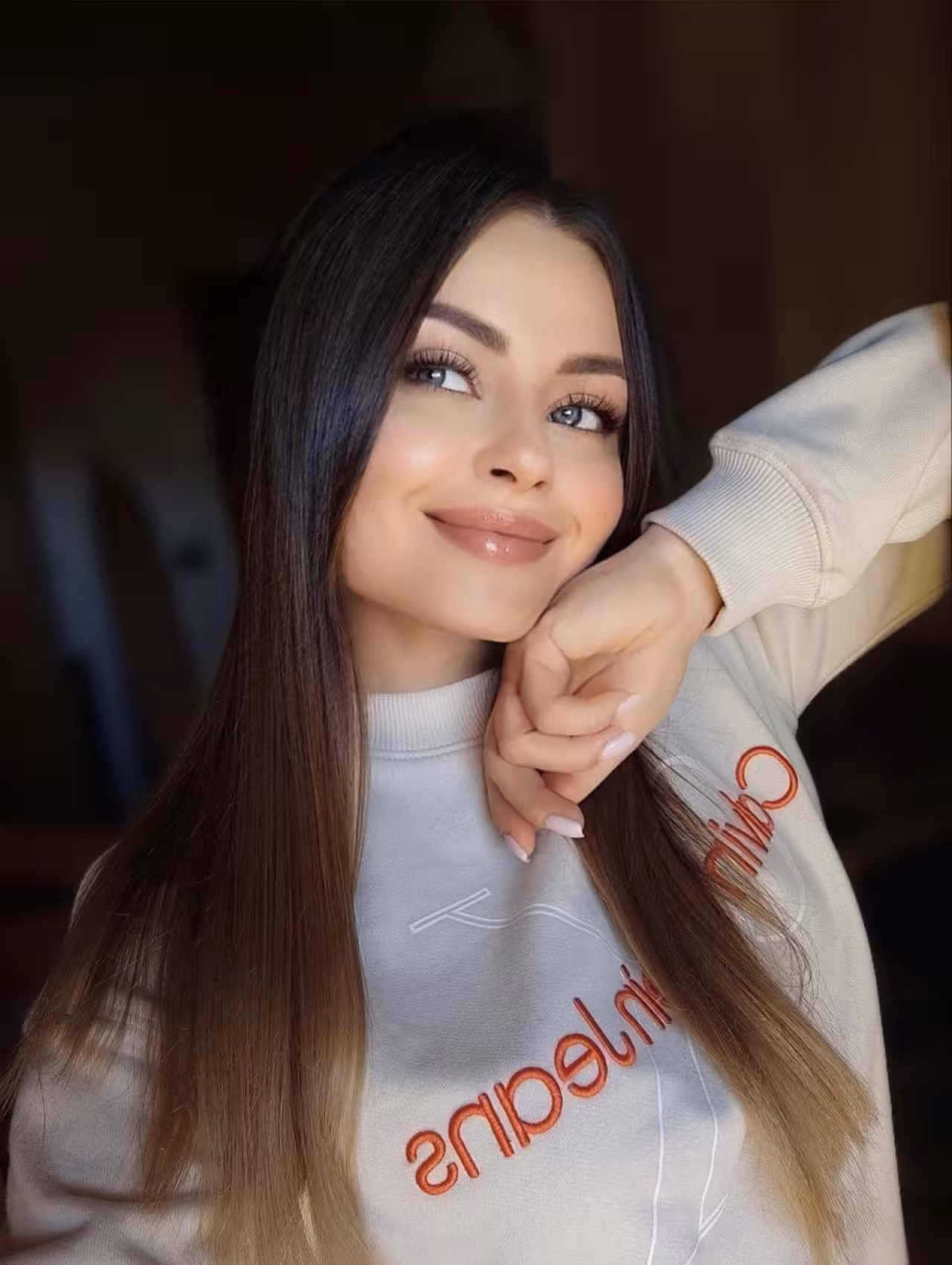 Open Woman's Profile