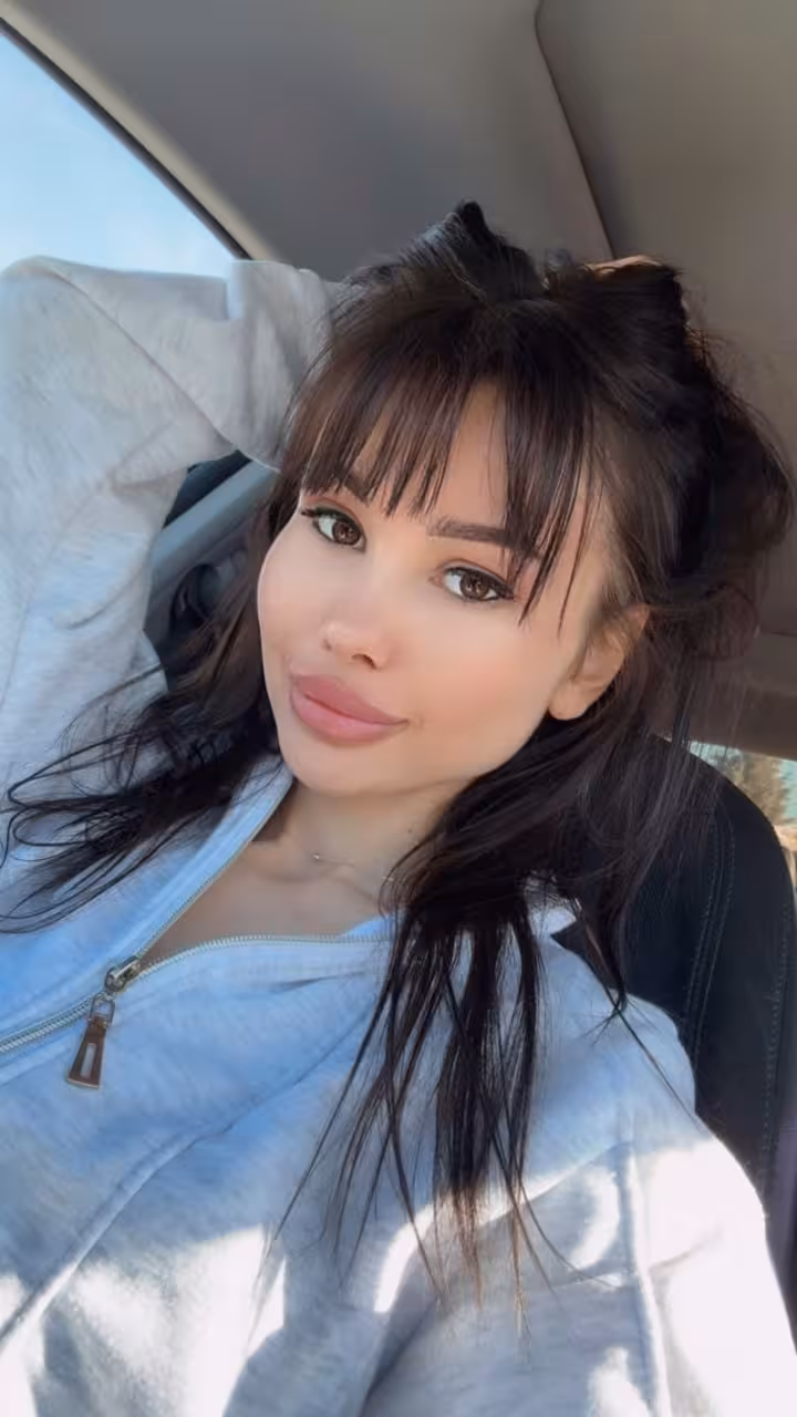 Visit Lady's Profile
