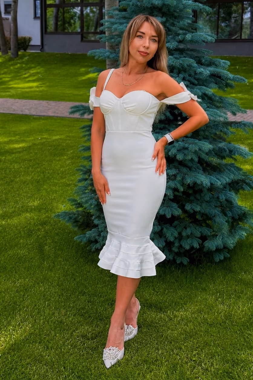 Kristina 40 Meinerzhagen Germany I'm looking for a single man I’mlookingforasingleman-1002003973-11-2609671351719819017