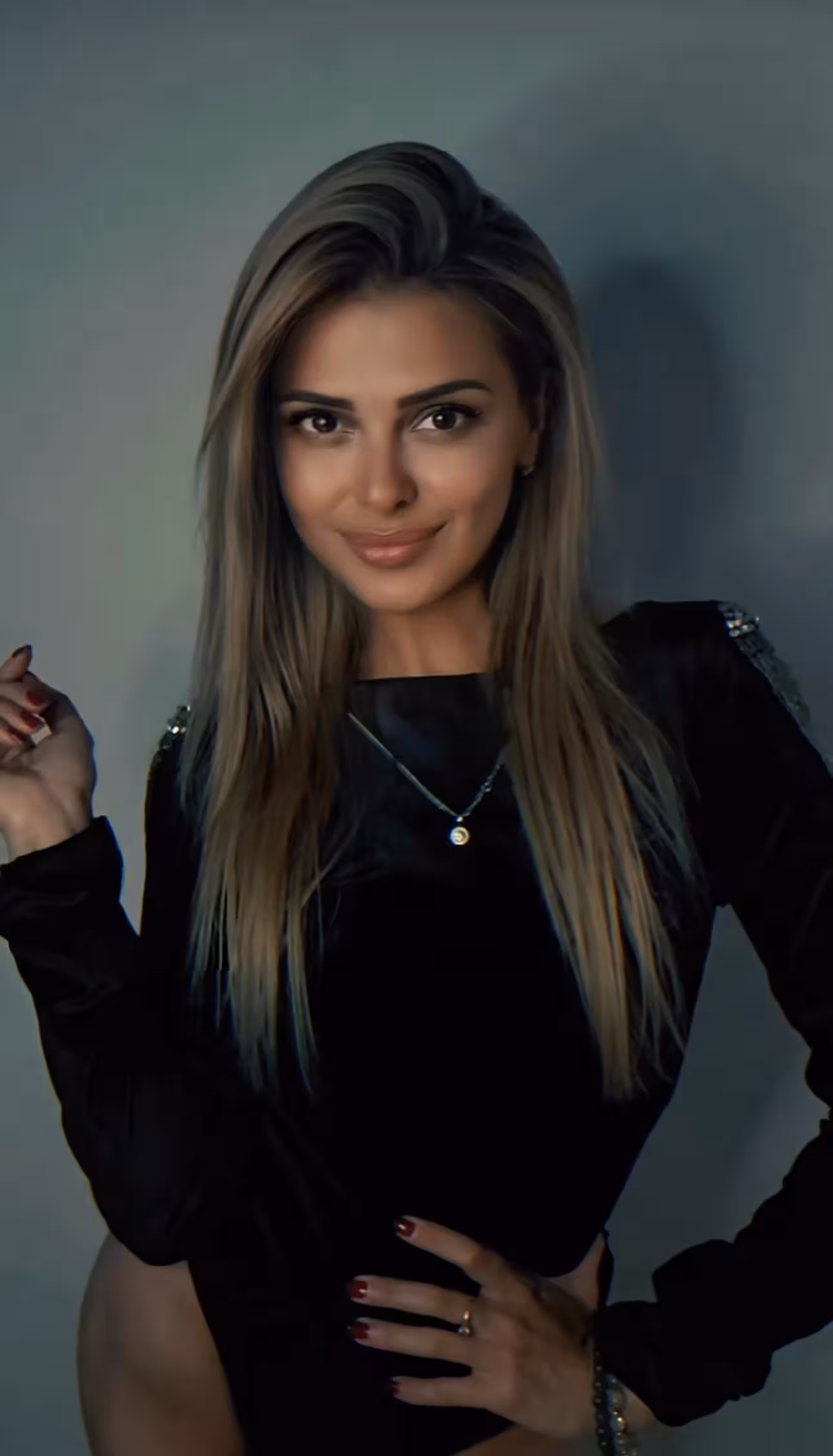 Discover Her Profile