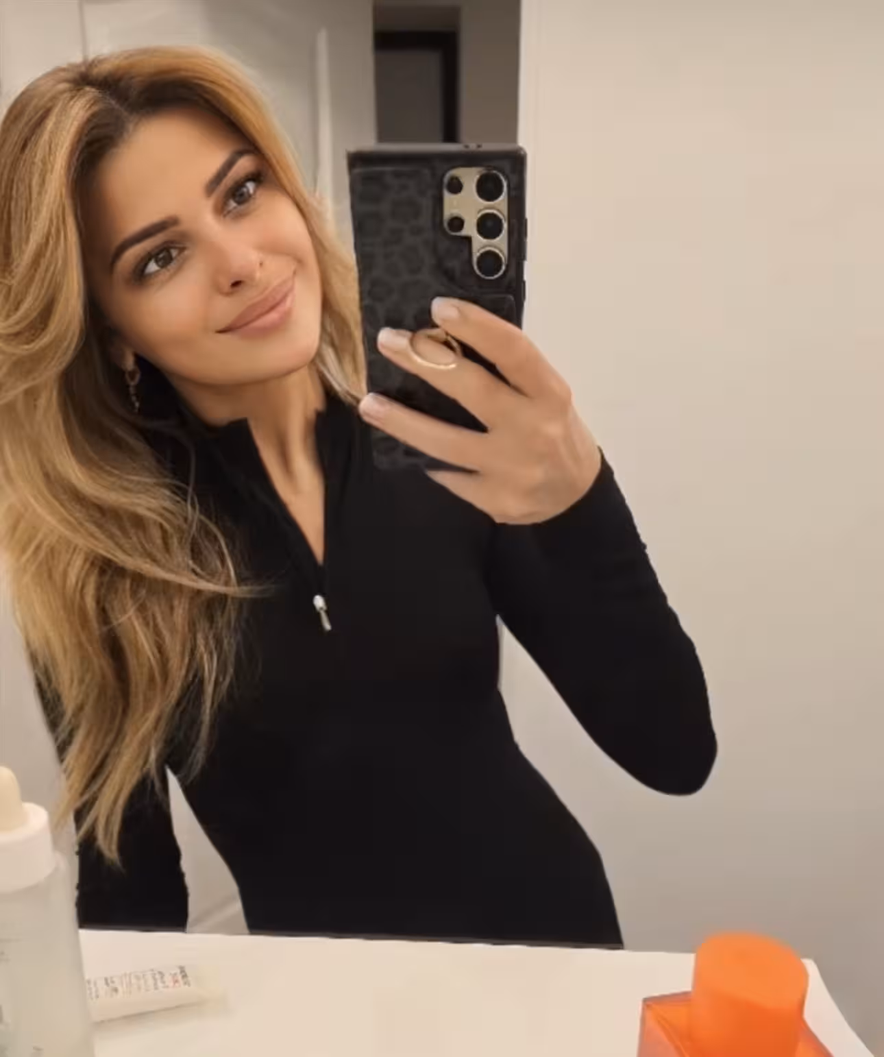 Open Woman's Profile