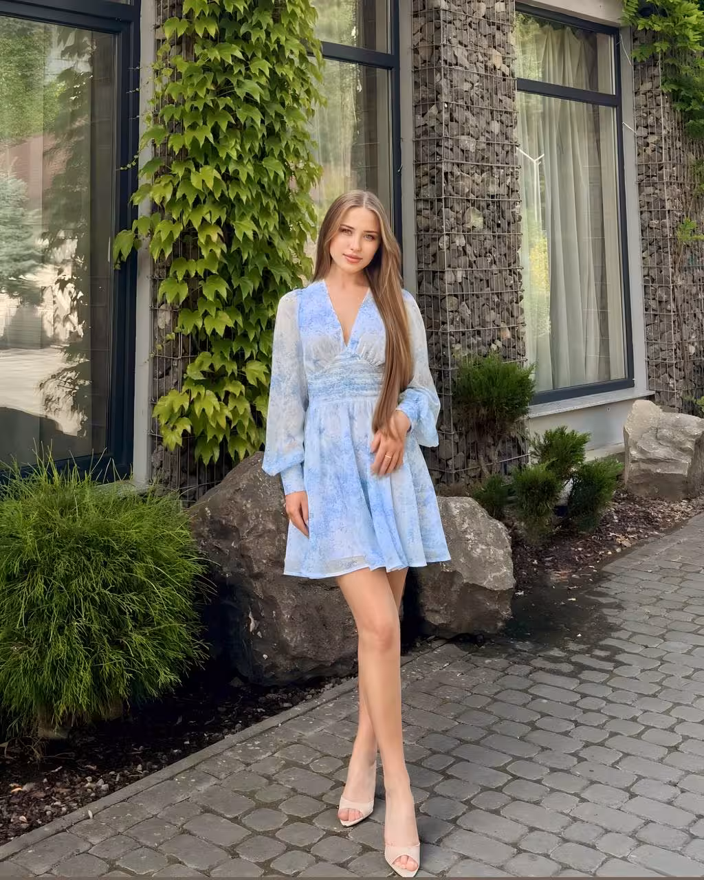Veronika 21 Ivano-Frankivsk Ukraine lonely woman looking for love lonelywomanlookingforlove-1002002161-11-7773173751014236874
