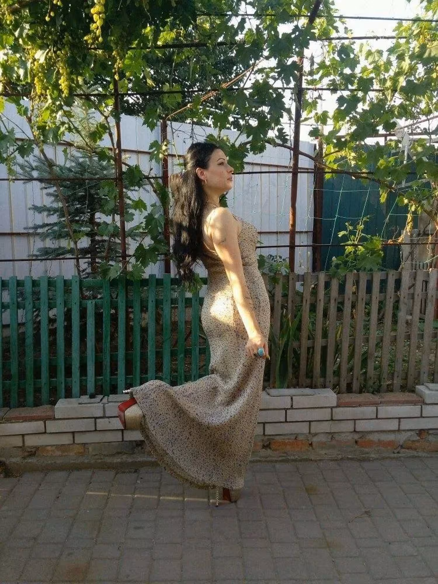 See Lady's Profile