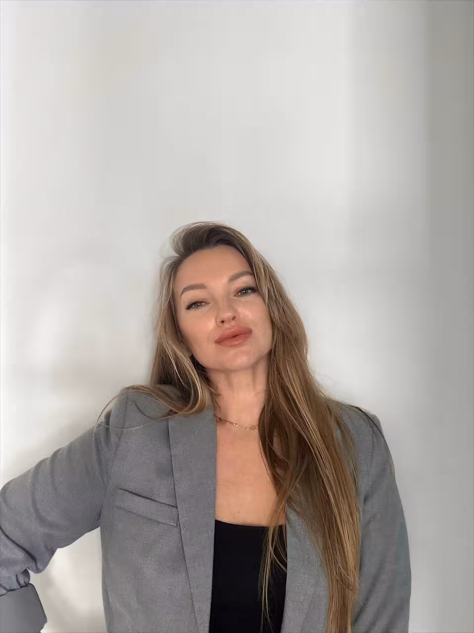 Open Woman's Profile