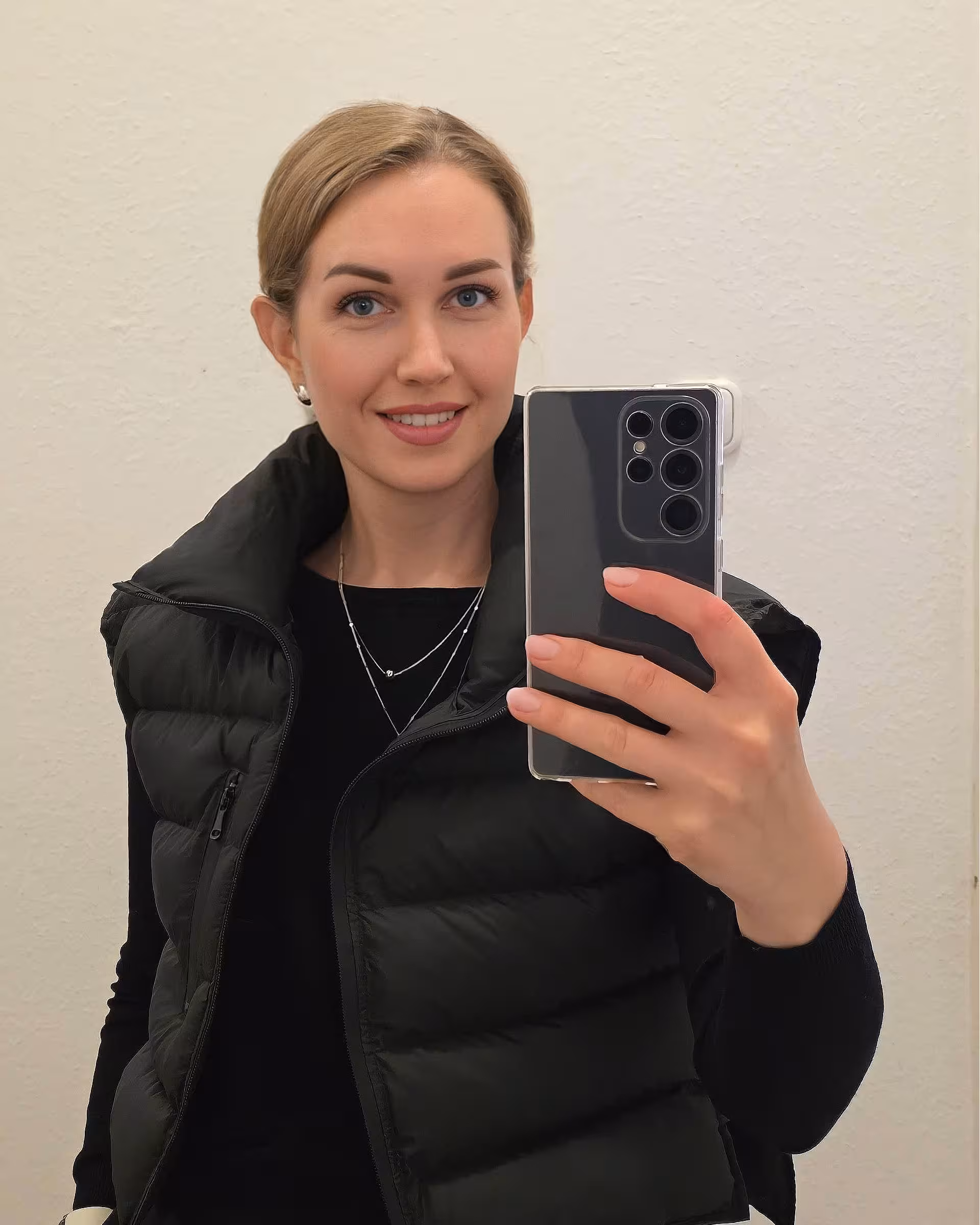 Visit Lady's Profile