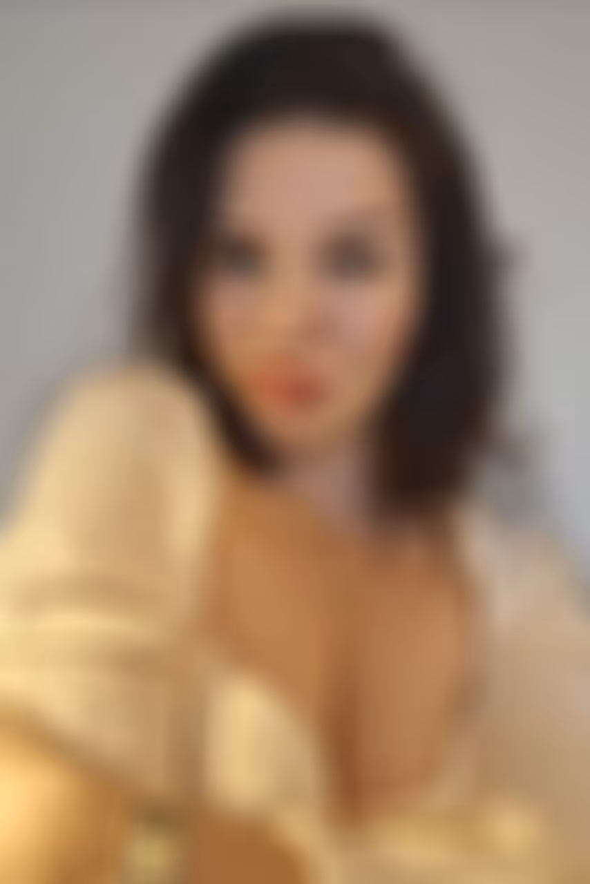 Discover Her Profile