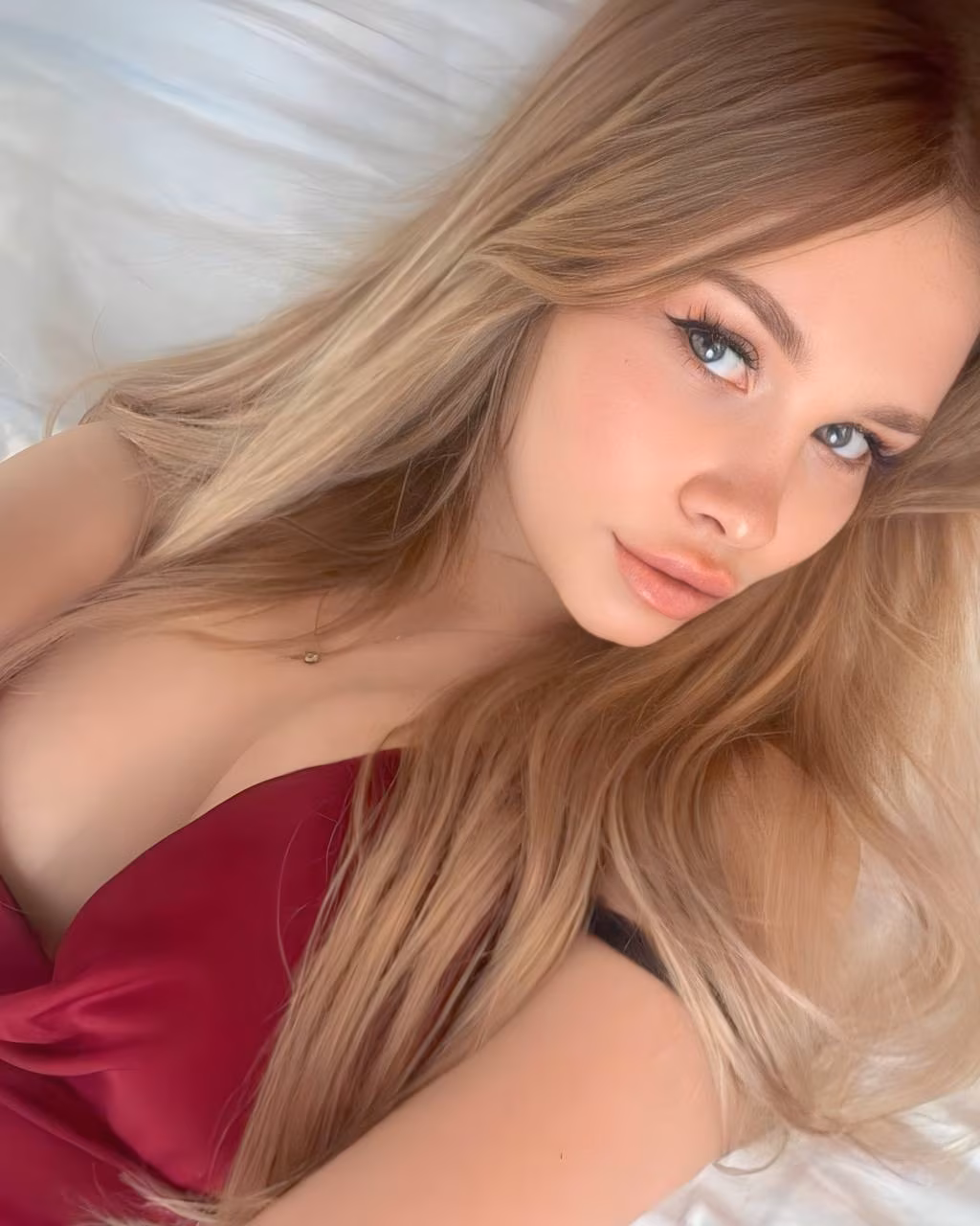 VICTORIA 21 Kirovograd Ukraine I'm looking for a husband to share my life with
