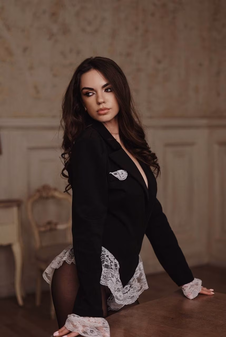 Open Woman's Profile