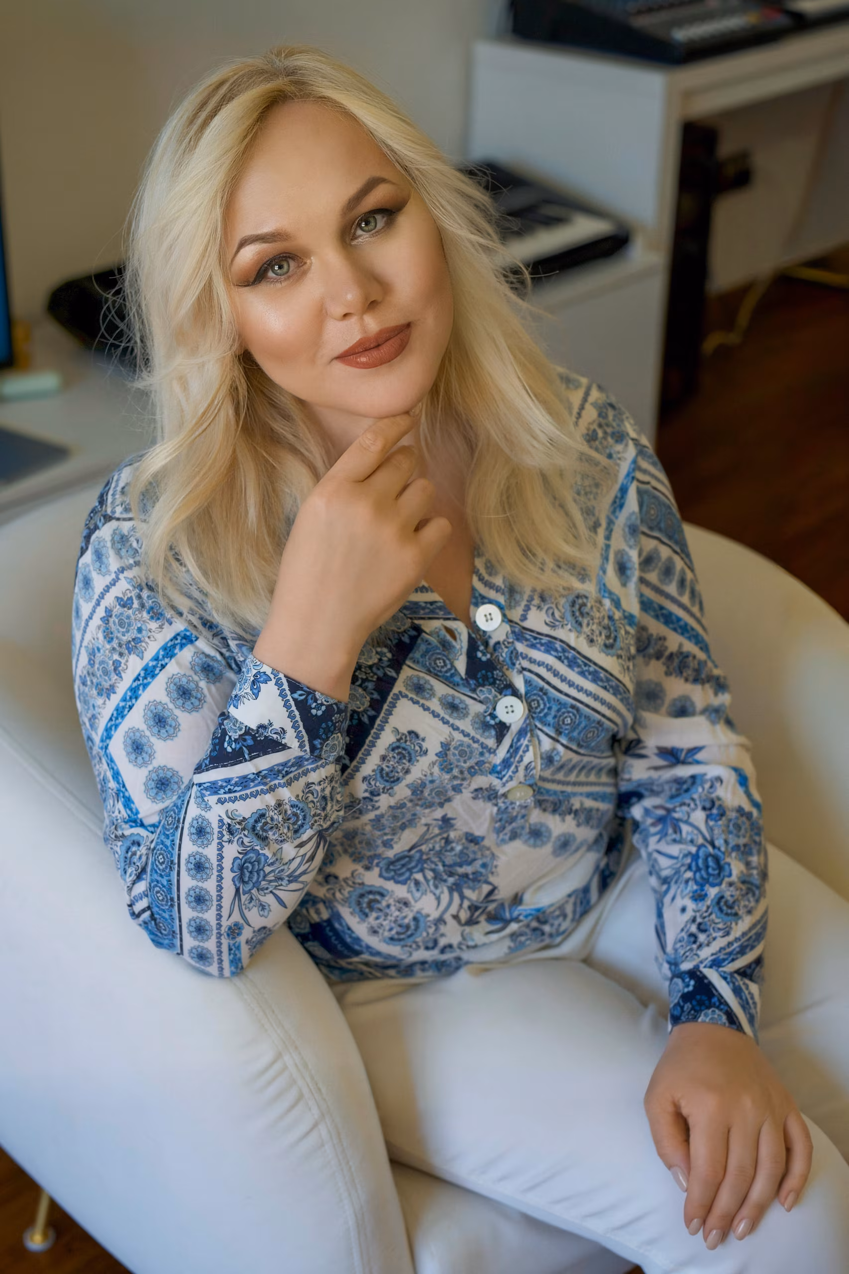Discover Her Profile