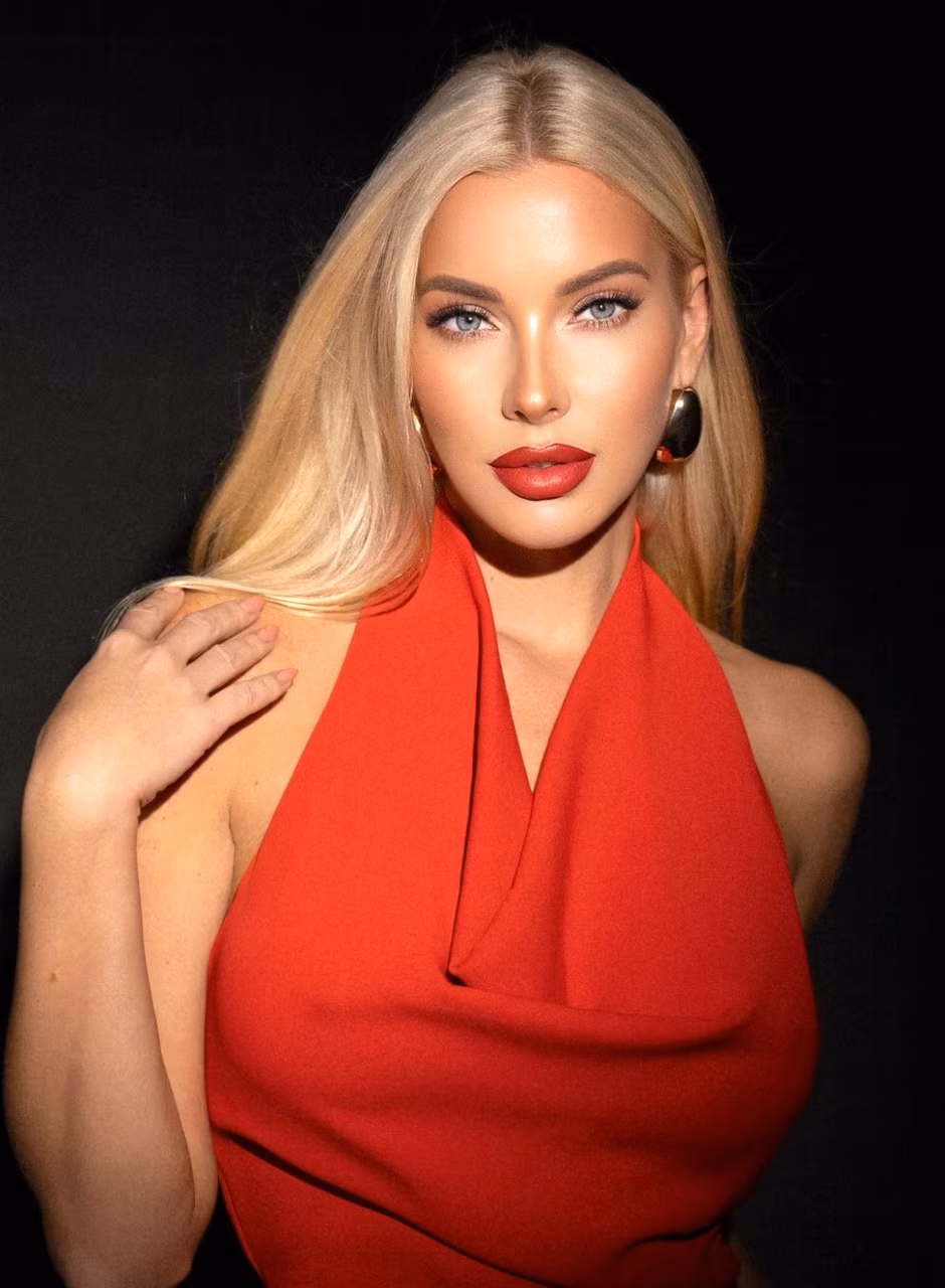 See Lady's Profile