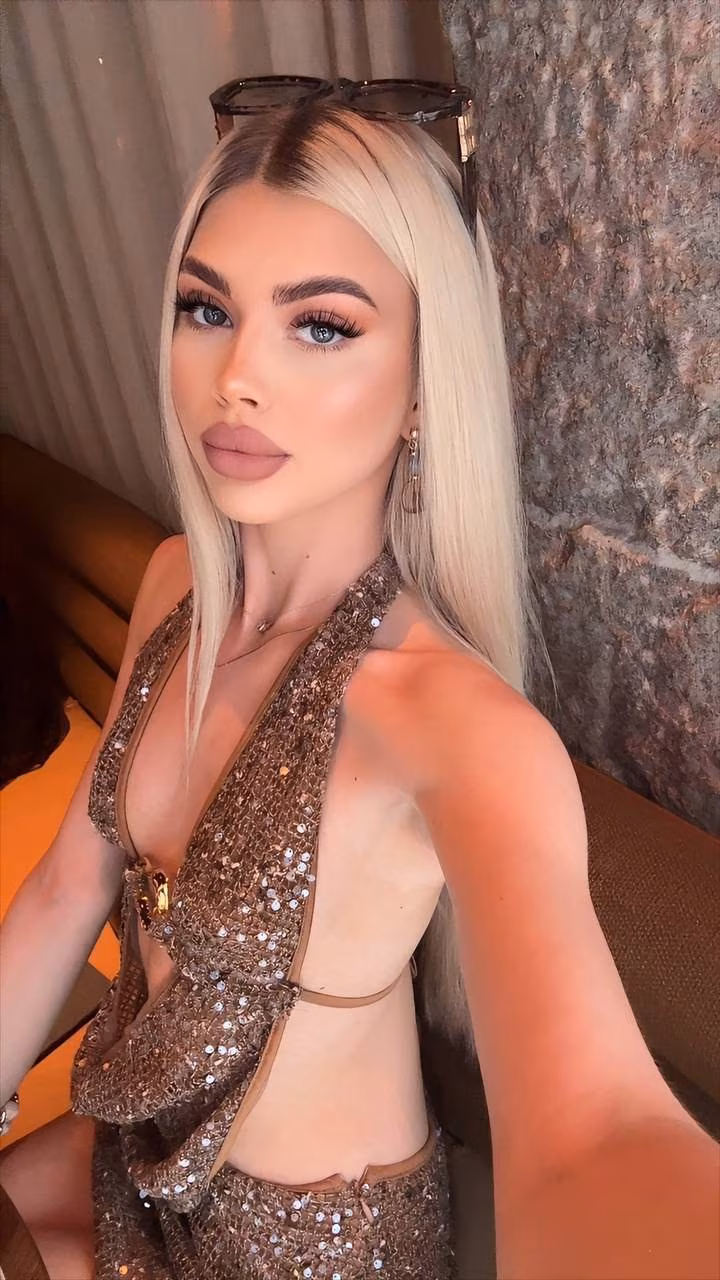 See Lady's Profile