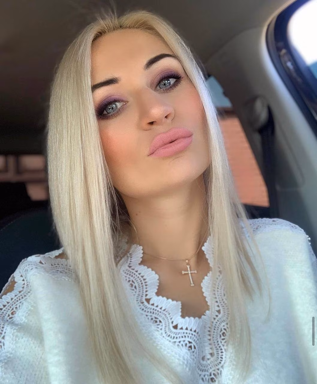 Profile woman