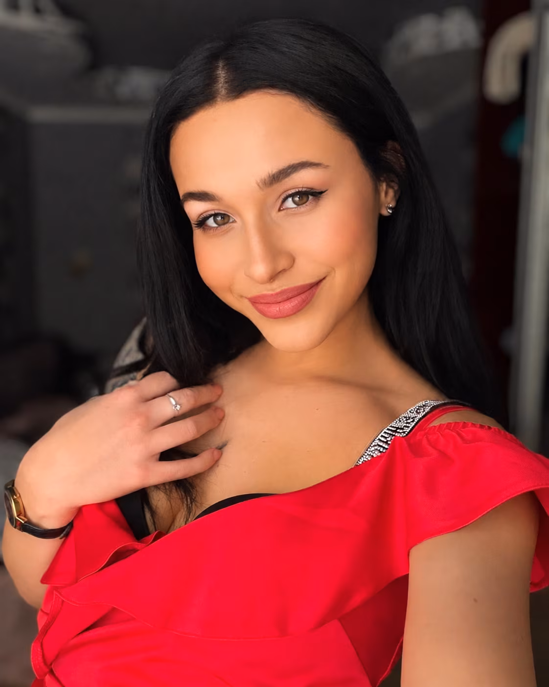 Visit Lady's Profile