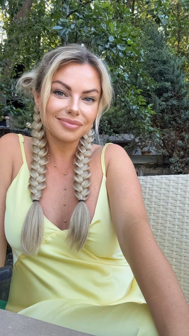 Discover Her Profile