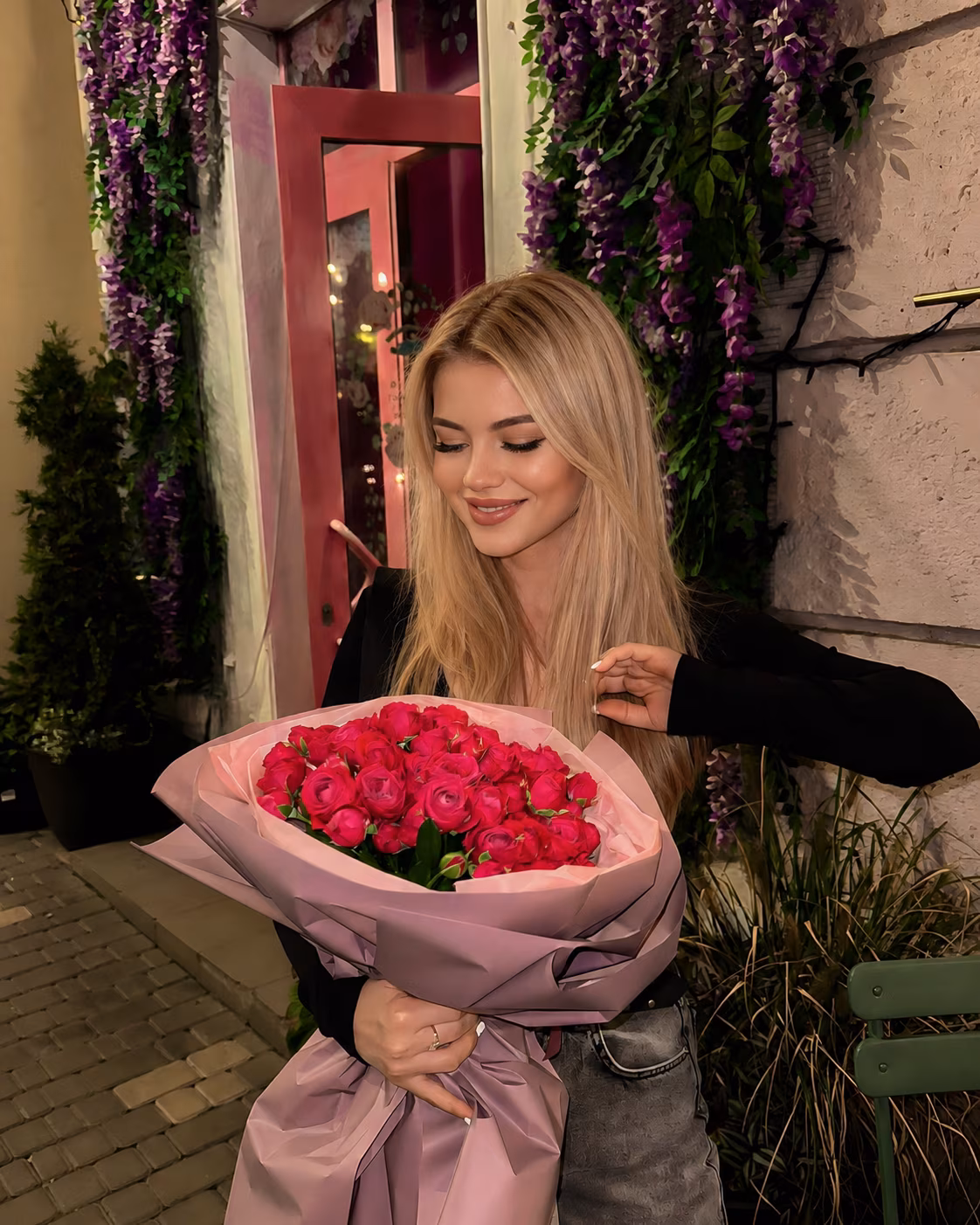 Visit Lady's Profile