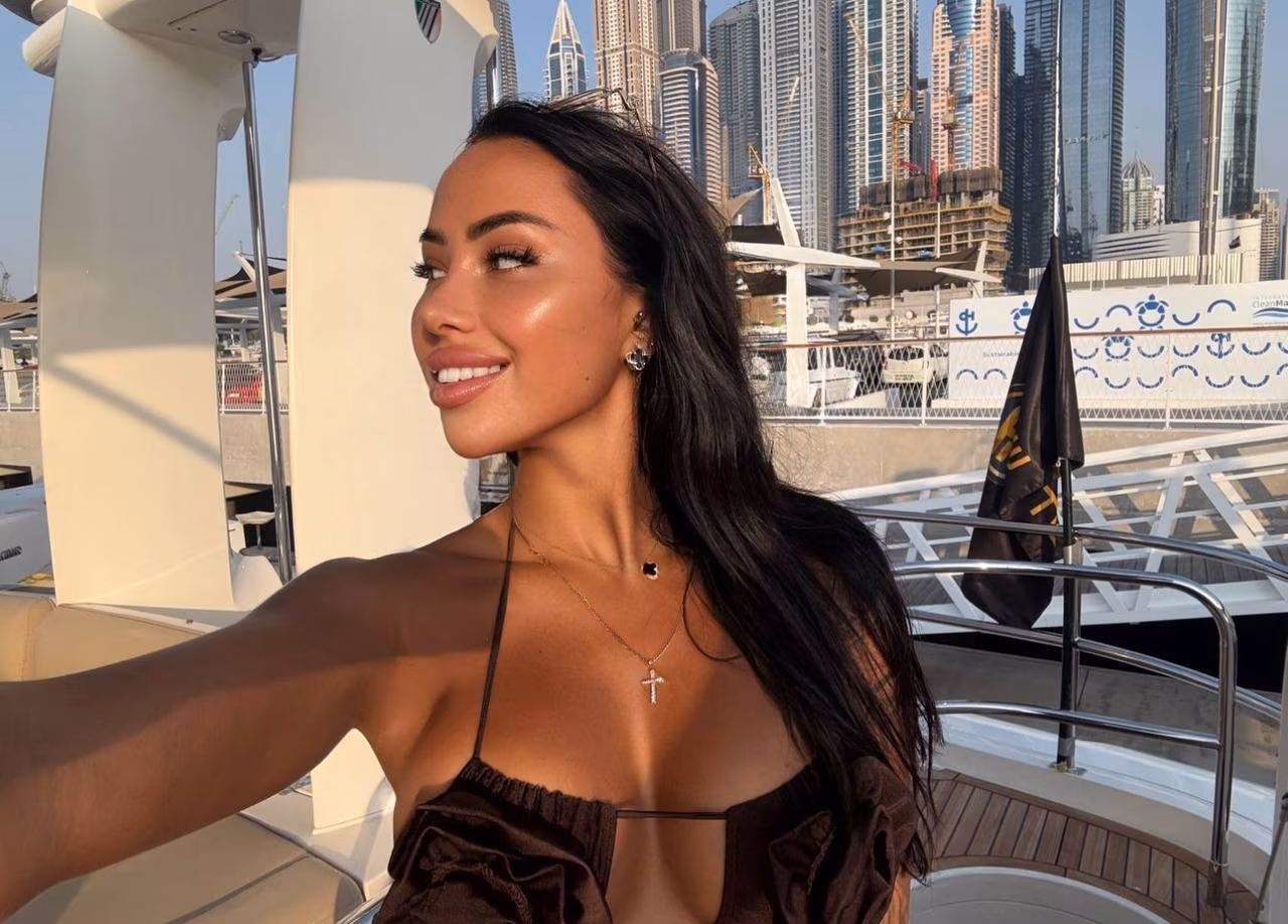 Discover Her Profile