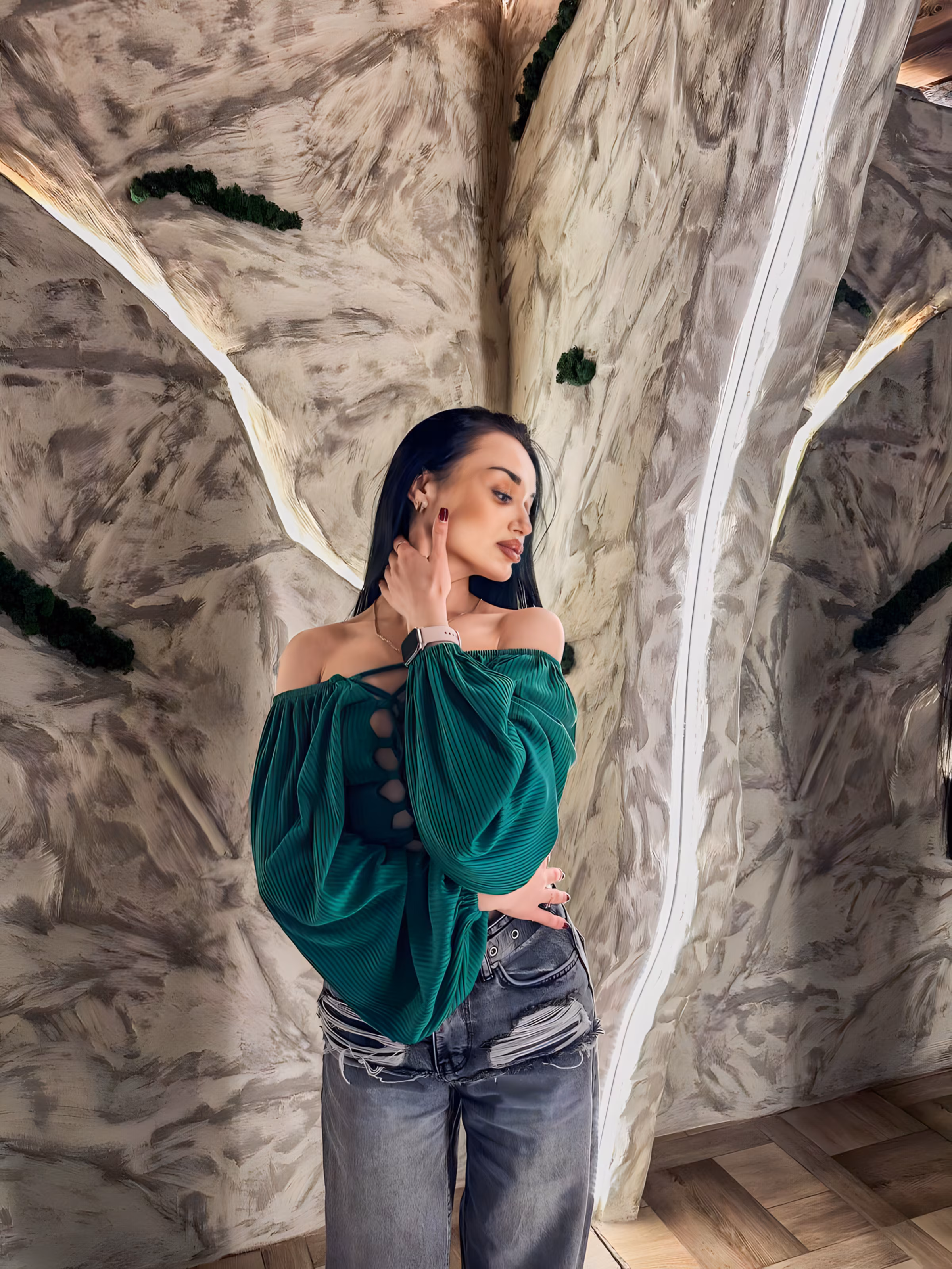 Discover Her Profile
