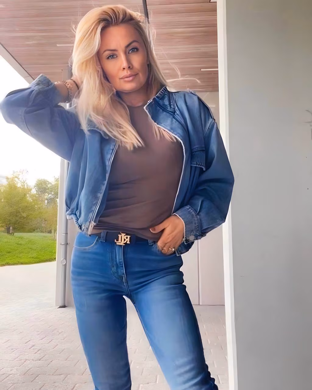 Iryna 42 Kryvyi Rih Ukraine a single woman