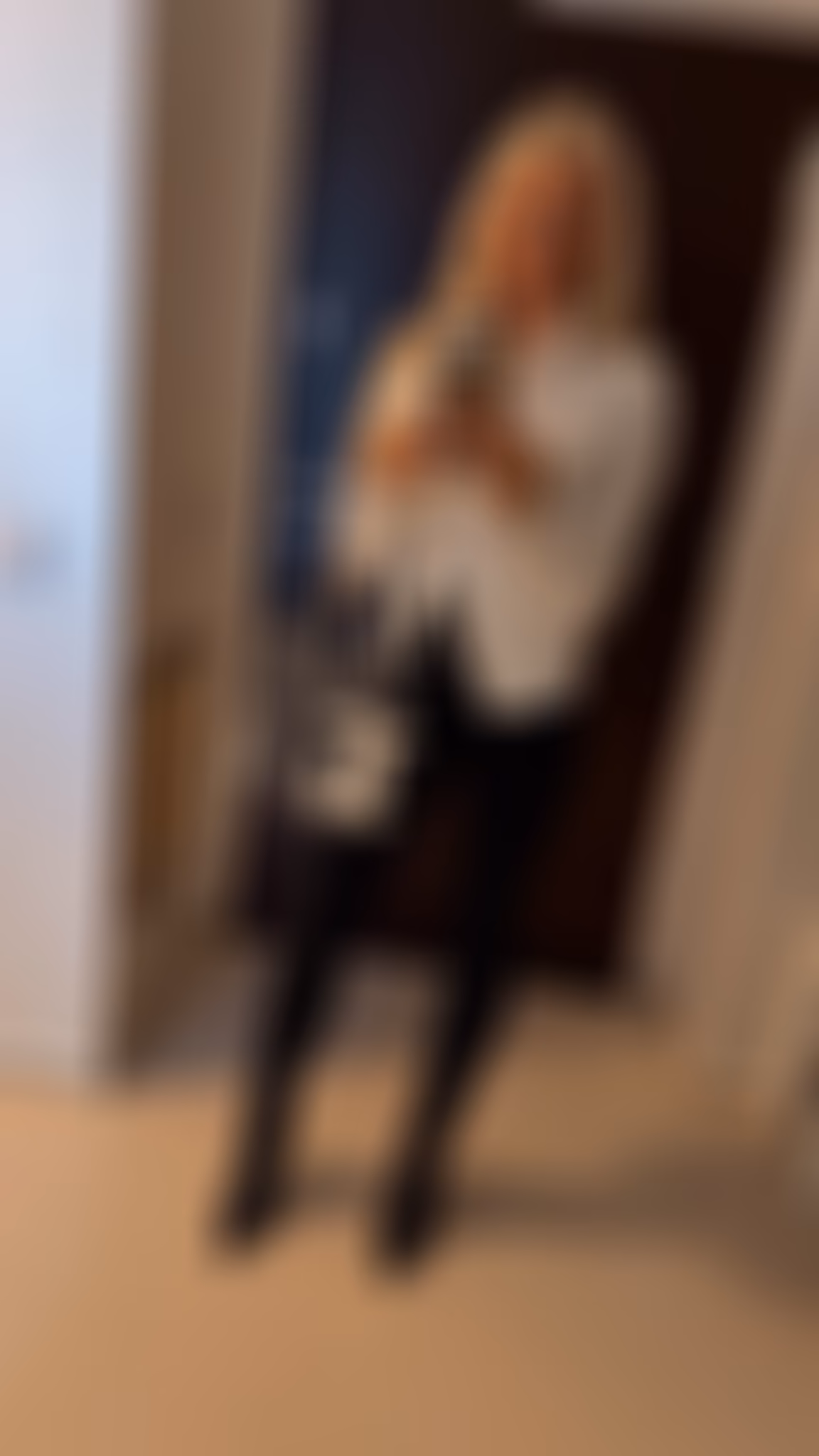 Visit Lady's Profile