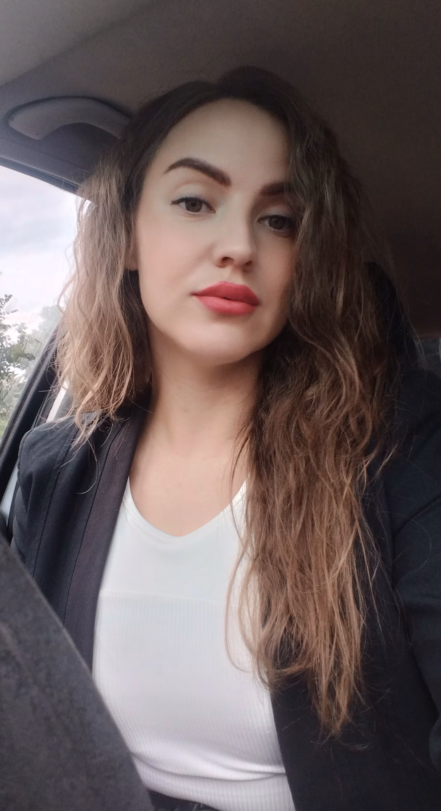 Irina 34 Lukow Poland single woman for relationship
