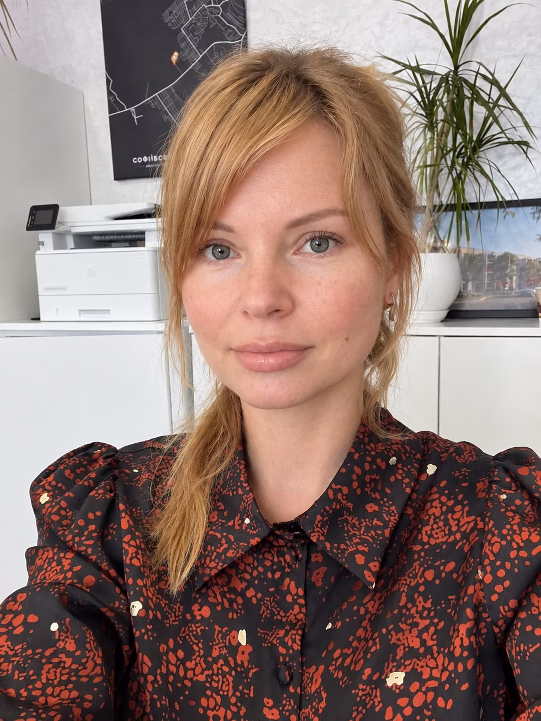 Marina 42 Dnipro Ukraine single woman looking for men