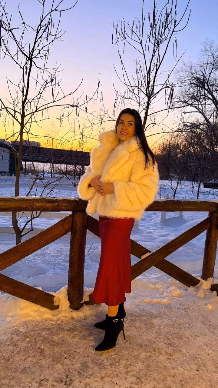 Visit Lady's Profile