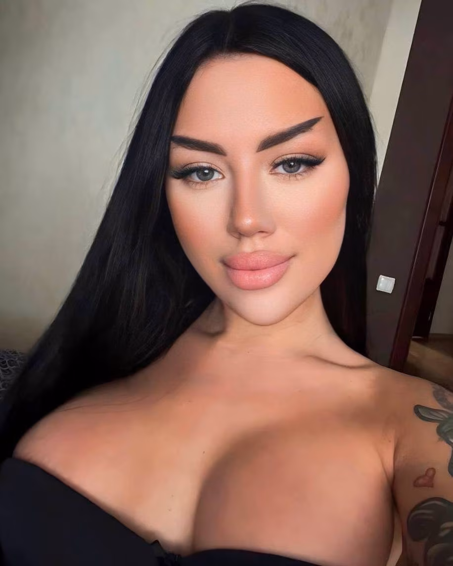 See Lady's Profile