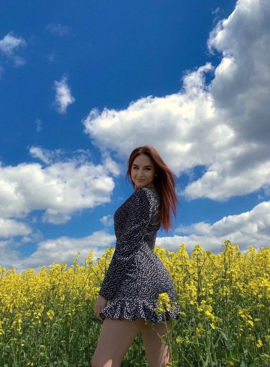Oksana 31 Frankfurt am Main Germany beautiful lonely woman