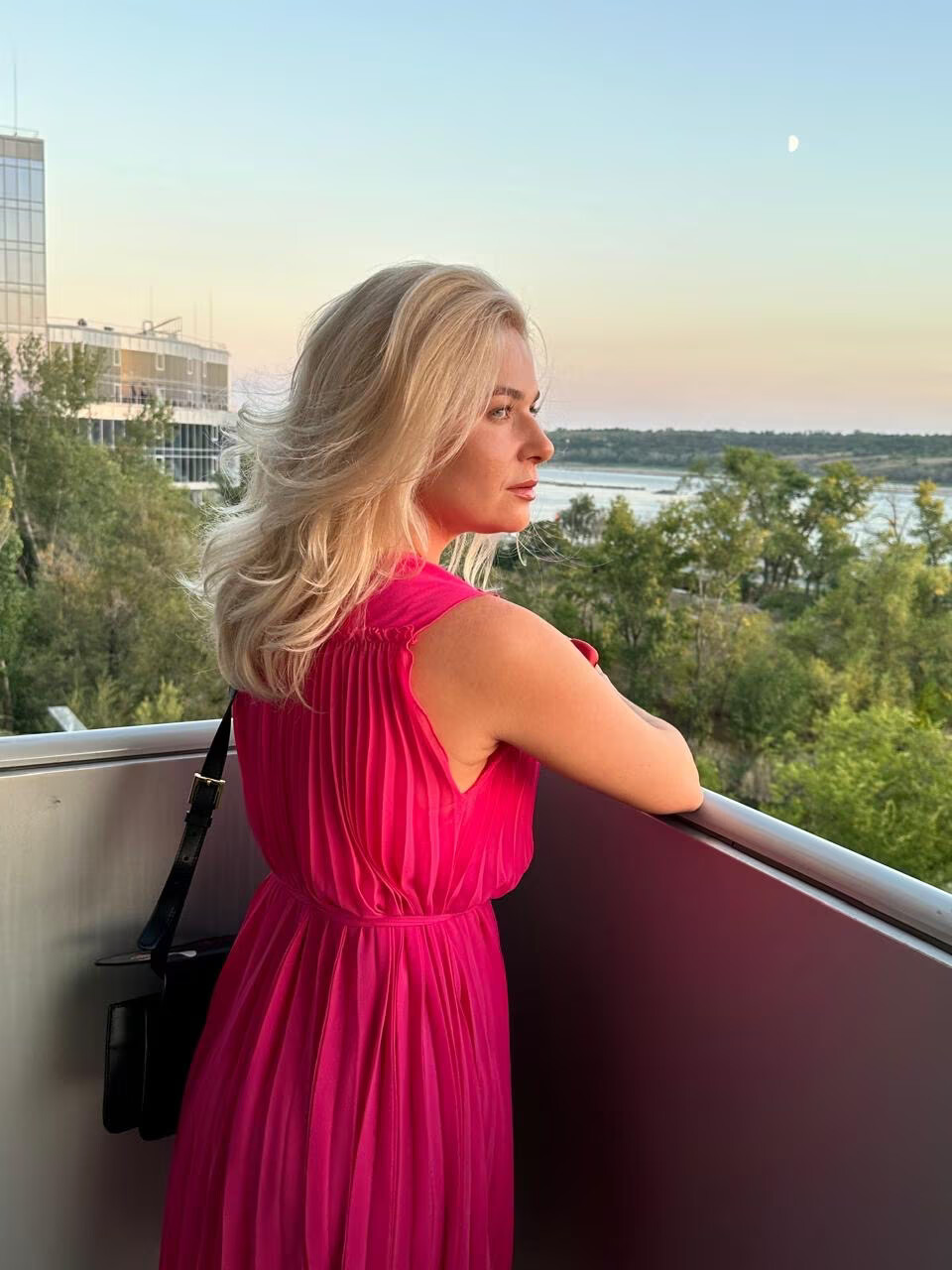 Marina 42 Kiev Ukraine dating a girl who is used to being alone