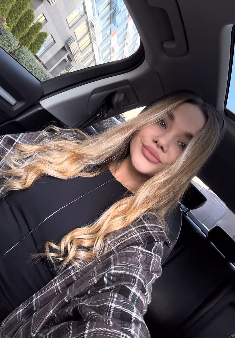 Visit Lady's Profile