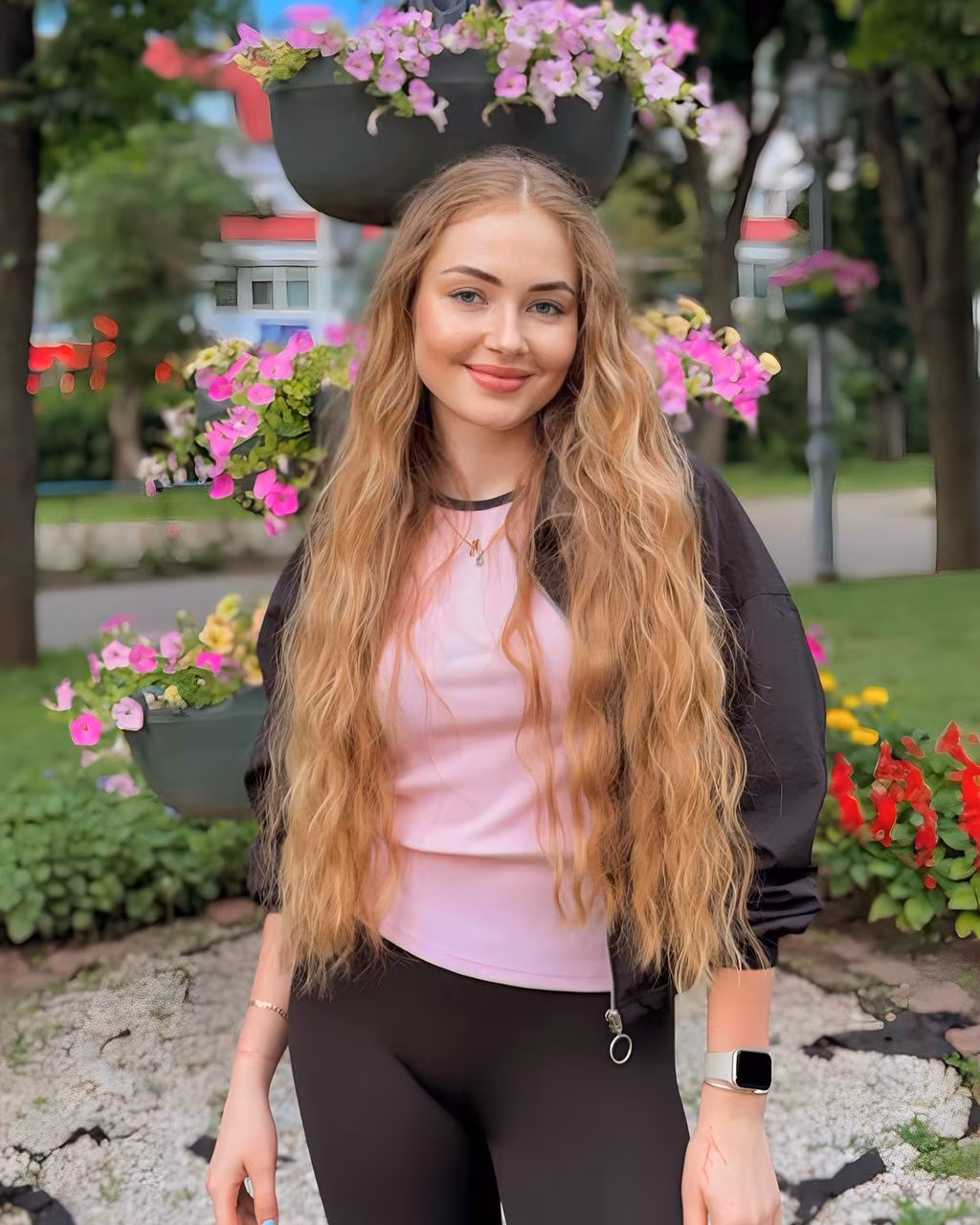 See Lady's Profile