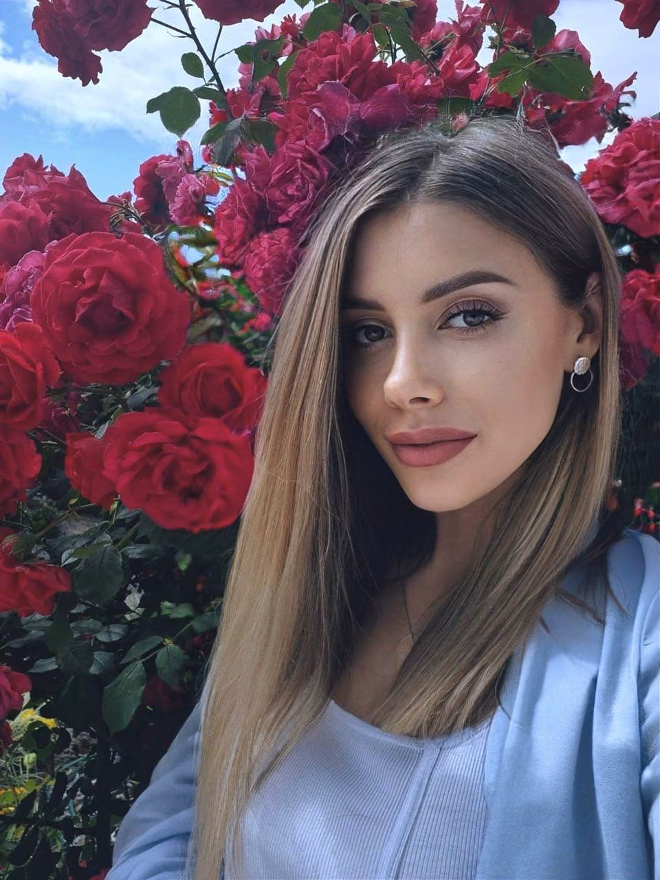 See Lady's Profile