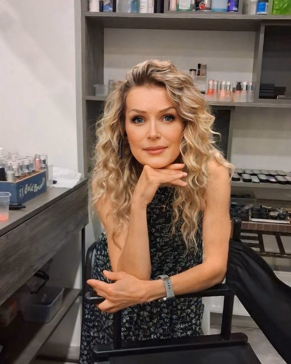 Open Woman's Profile