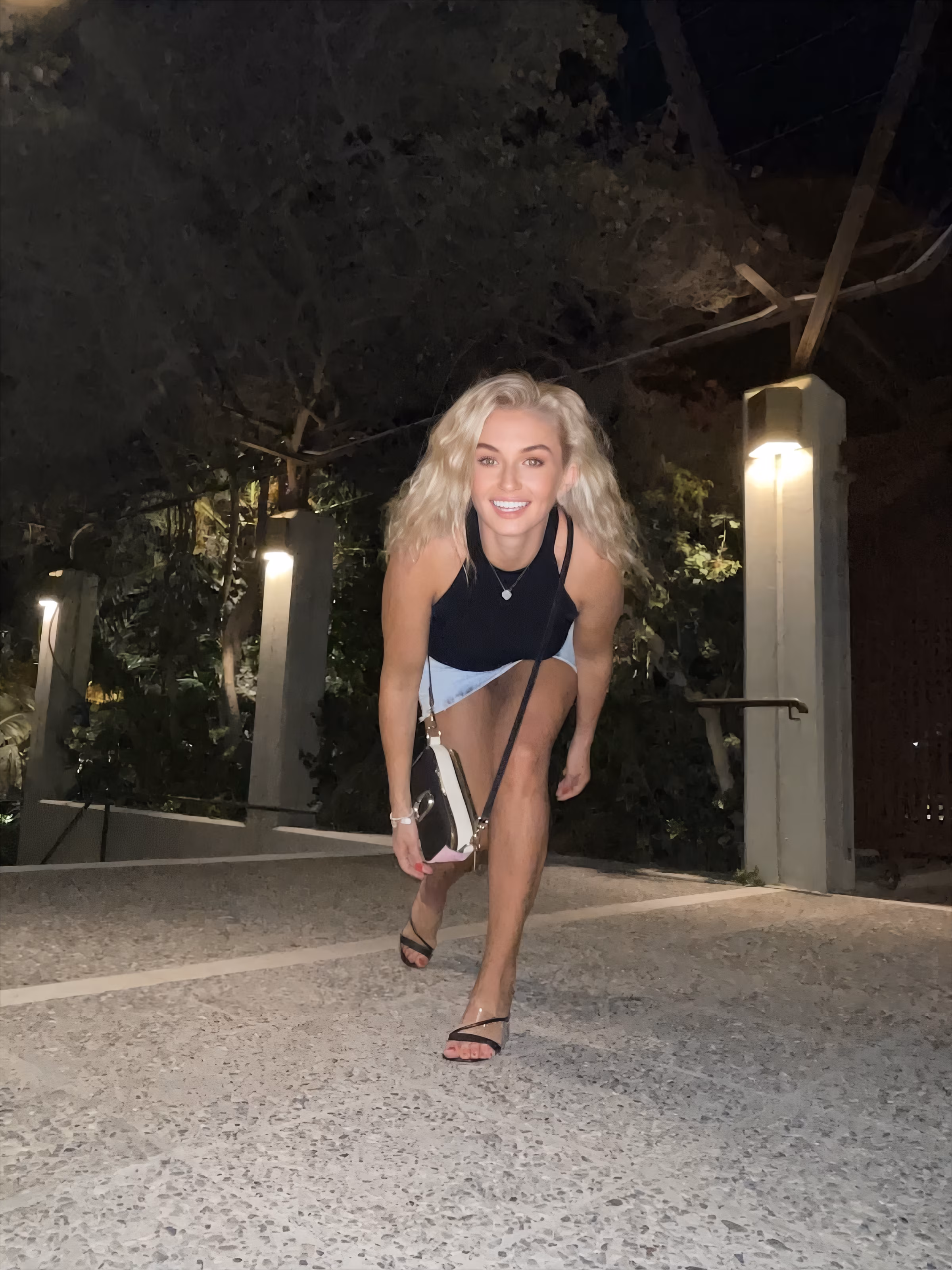 Visit Lady's Profile