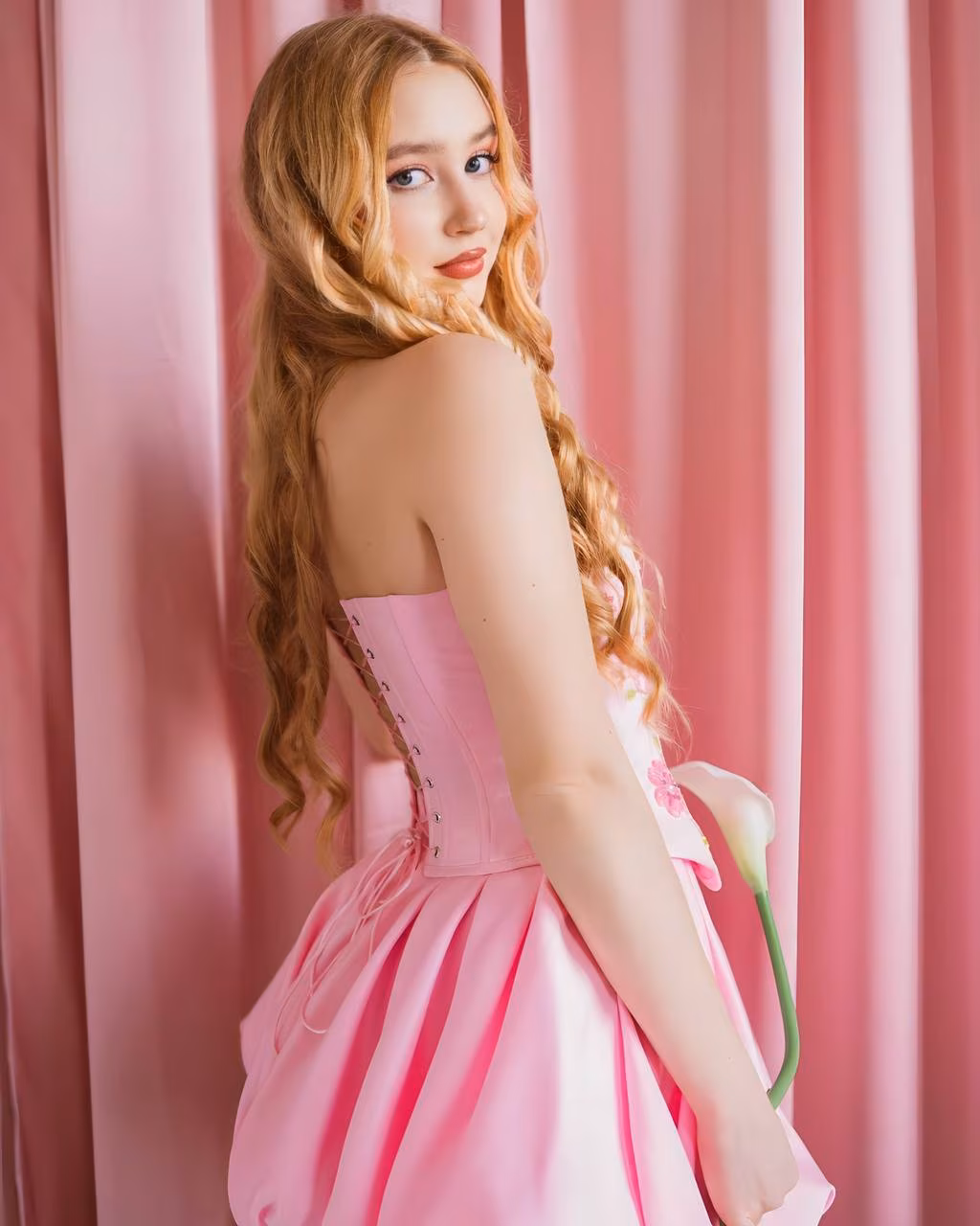 Visit Lady's Profile