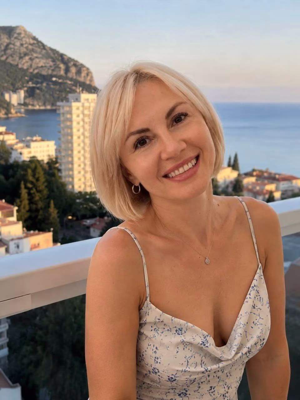Visit Lady's Profile