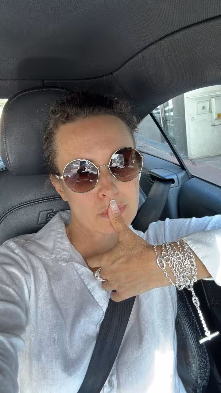 Visit Lady's Profile