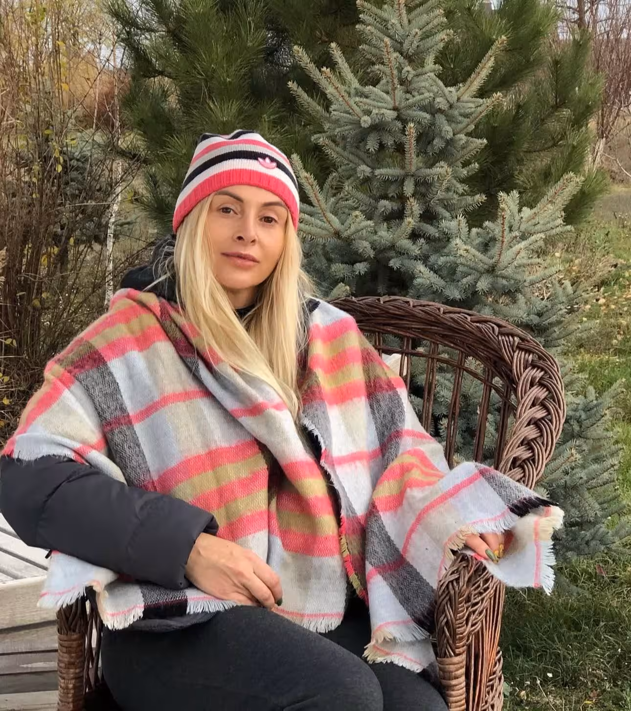 Olena best dating app for women